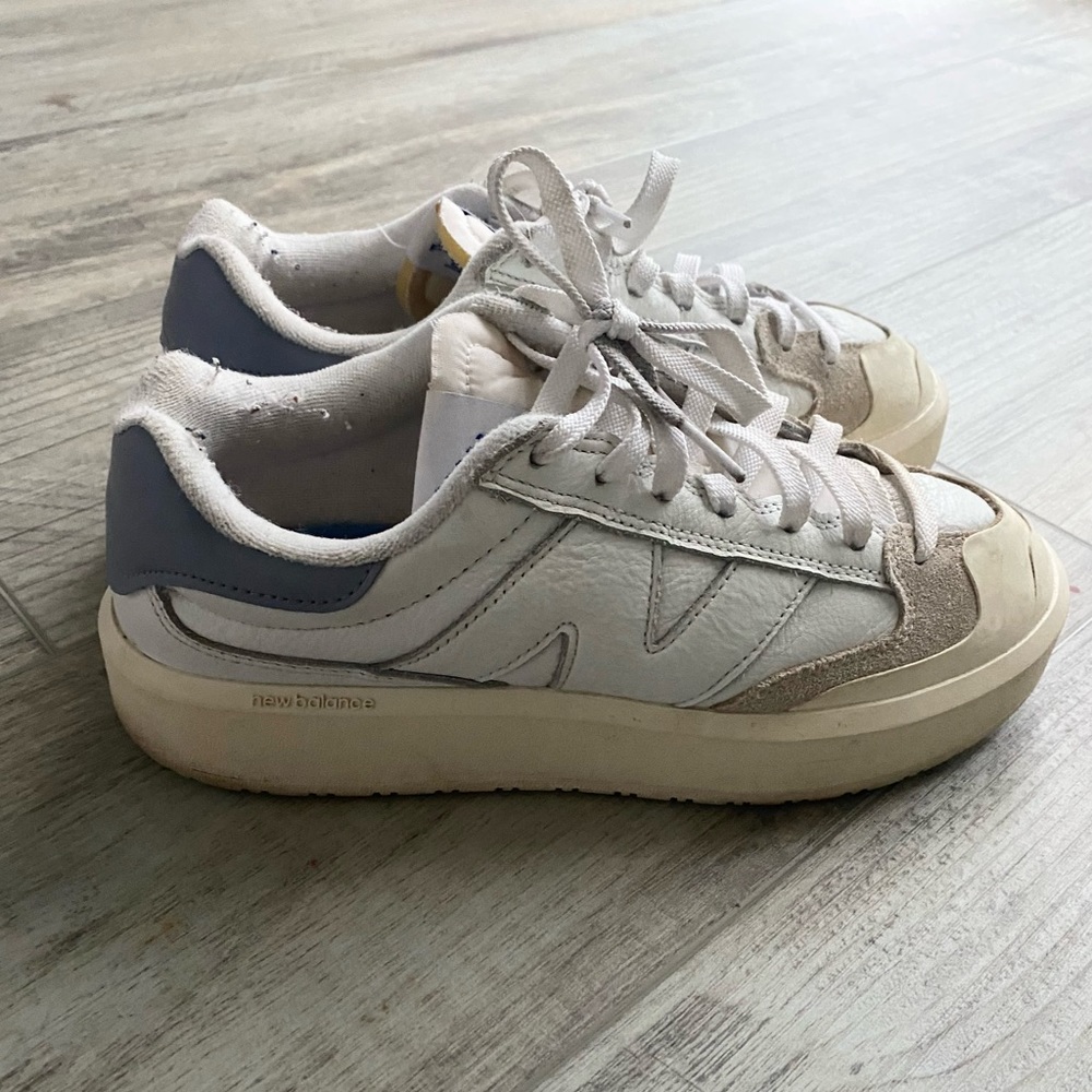 New Balance Sneakers